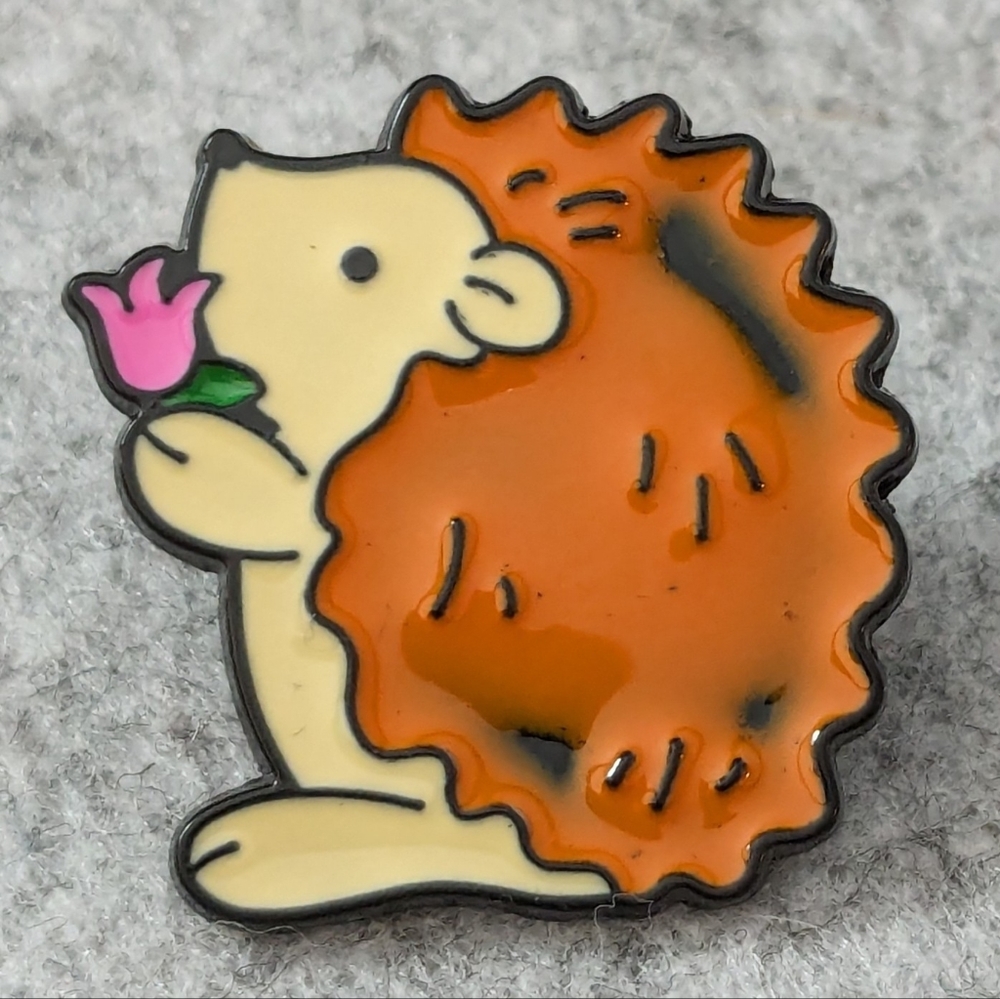 🦔Sweet Hedgehog Pin Enamel Lapel Brooch